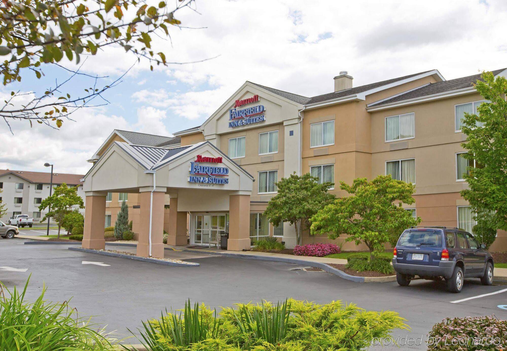 Fairfield Inn & Suites By Marriott Pittsburgh New Stanton Exterior photo